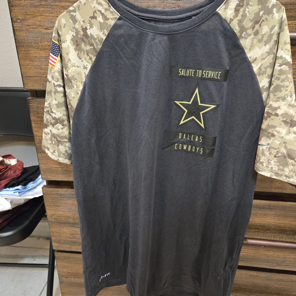 Dallas Cowboys Salute to Service T-Shirt